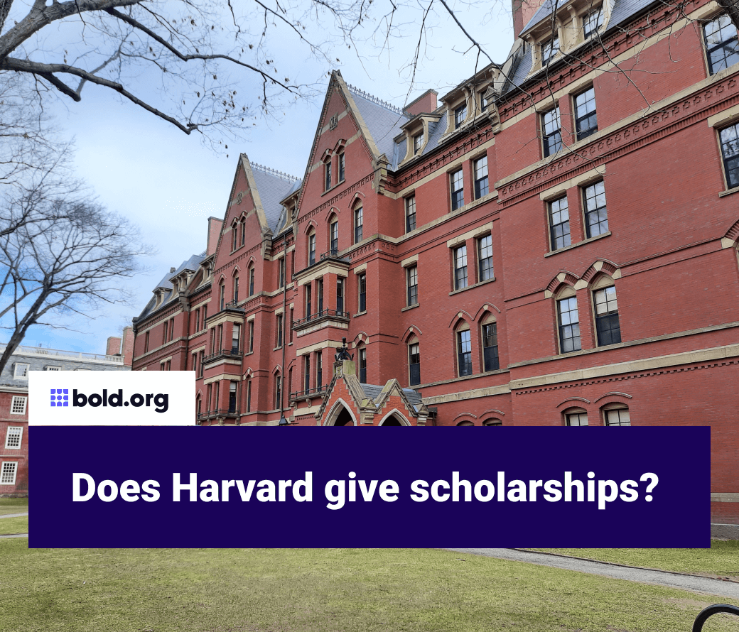 Does Harvard give scholarships?