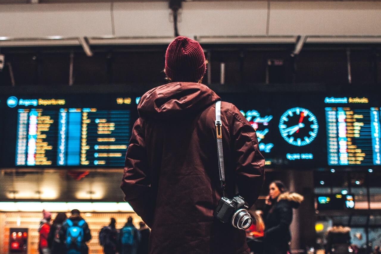 exchange student in airport 