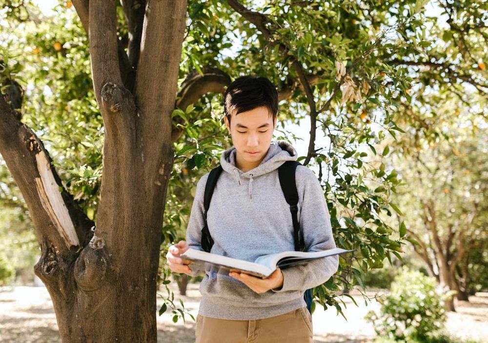 What is a first generation college student bold